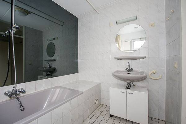 Vakantiepark Hellendoorn — Bungalow - 6 Personen in Hellendoorn, Sallandse Heuvelrug