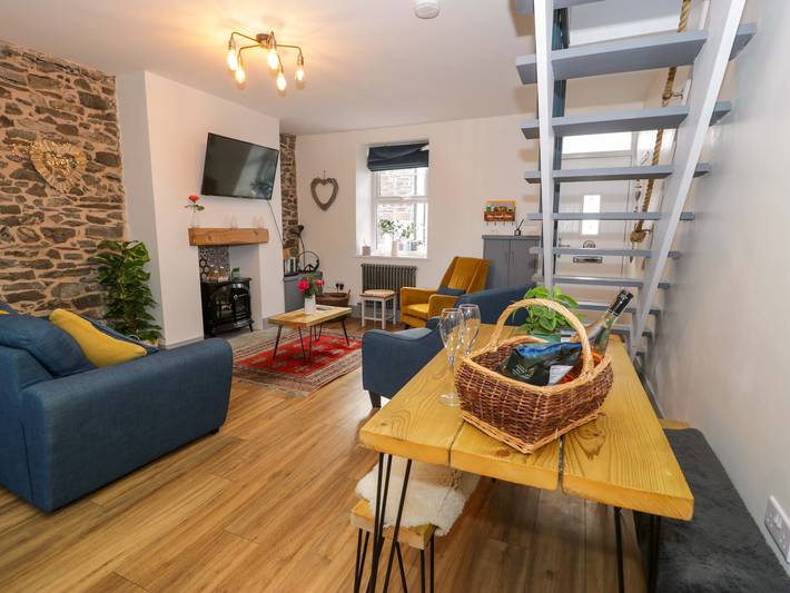 8 Watkin Street in Conwy, Conwy region