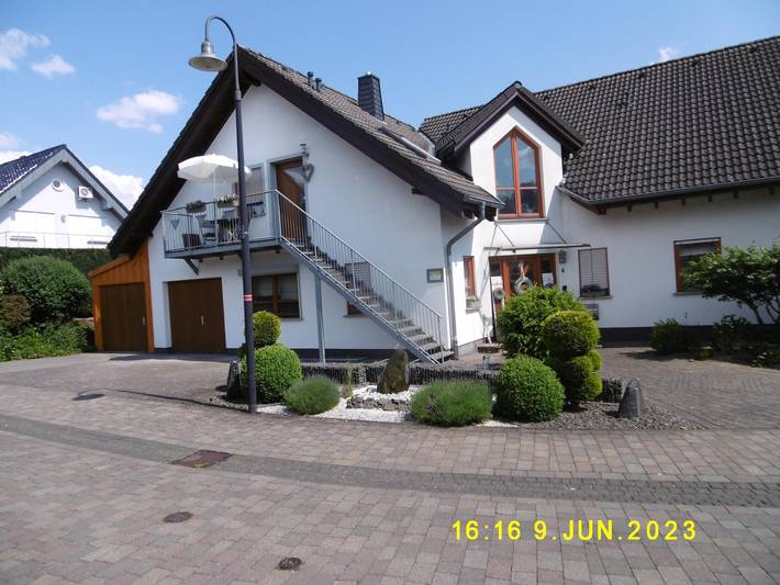 Ferienwohnung für 4 Personen, mit Balkon und Terrasse sowie Garten in Beltheim