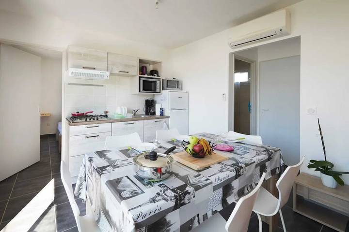 Location de vacances pour 5 personnes, avec jardin et terrasse à Châteauneuf-de-Galaure - 3