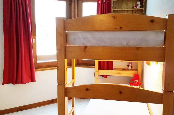 Ganze Wohnung, T3 im Zentrum, pistenseitig, 7 Pers., hell in La Tania, La Perrière