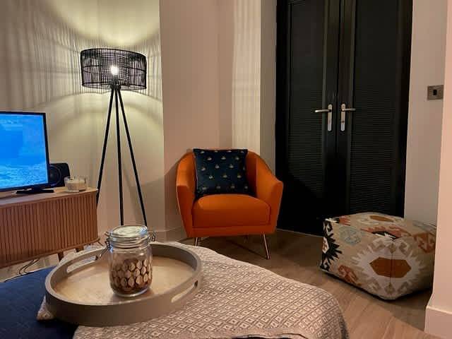 Entire apartment, Central Solihull 1-Bed â¢ Wifi â¢ Nec in Solihull, Birmingham Area