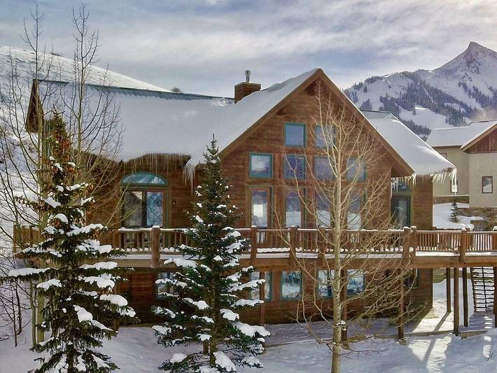 Holiday home for 16 people, with hot tub and garden as well as balcony, with pets - 1