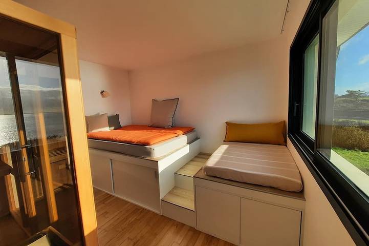 Location de vacances pour 7 personnes, avec terrasse ainsi que jardin et sauna dans Doëlan - 4