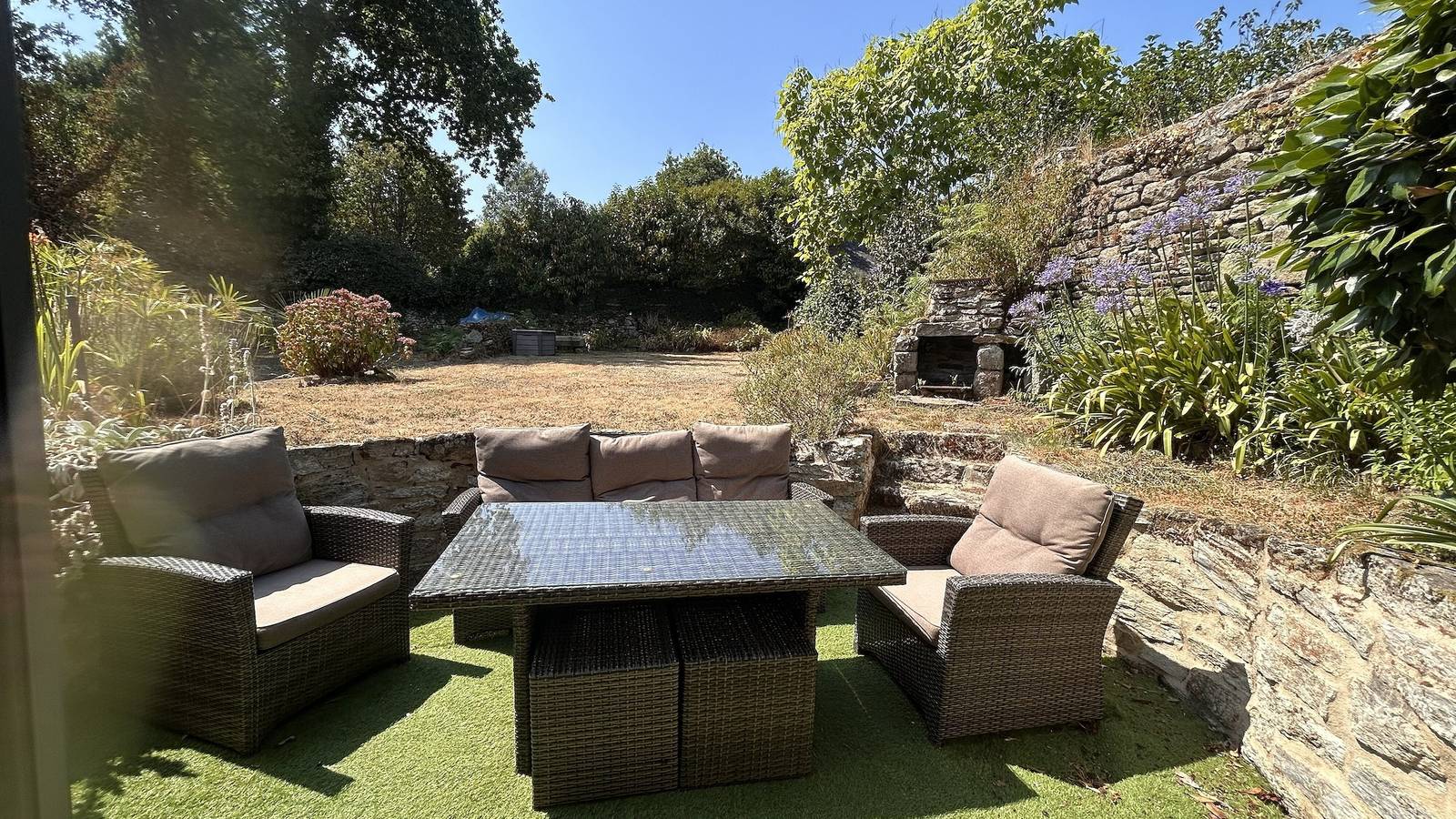Maison de caractère dans le Golfe du Morbihan avec terrasse et jardin privatifs in Sarzeau, Côte des Mégalithes