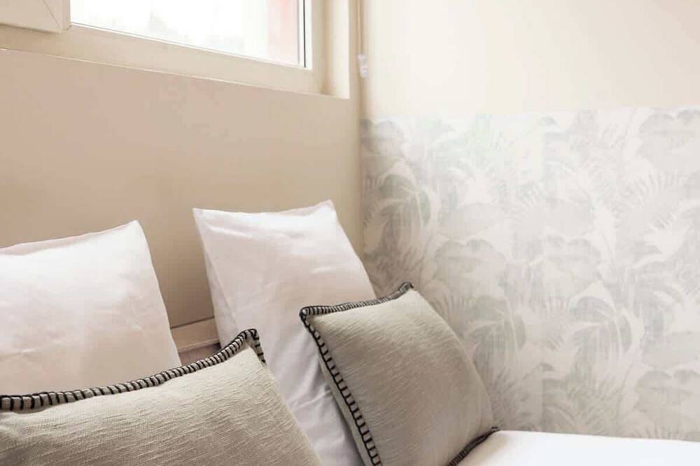 Entire apartment, Simonnot 4 in Le Pré-Saint-Gervais, Seine-Saint-Denis