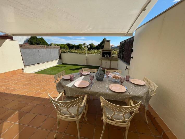 Apartamento para 6 personas, con Terraza además de Jardín y Vistas en Cambados