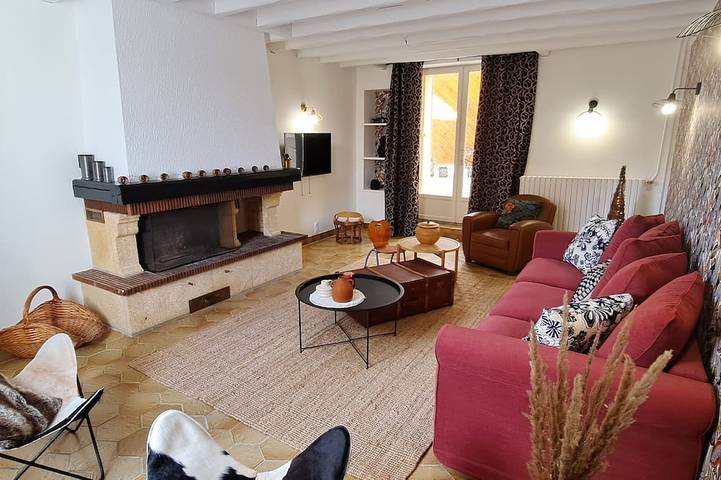 Location de vacances pour 16 personnes, avec jardin à Cauroy-lès-Hermonville