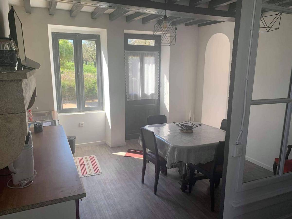 One-Bedroom House in Andryes, Région d'Auxerre