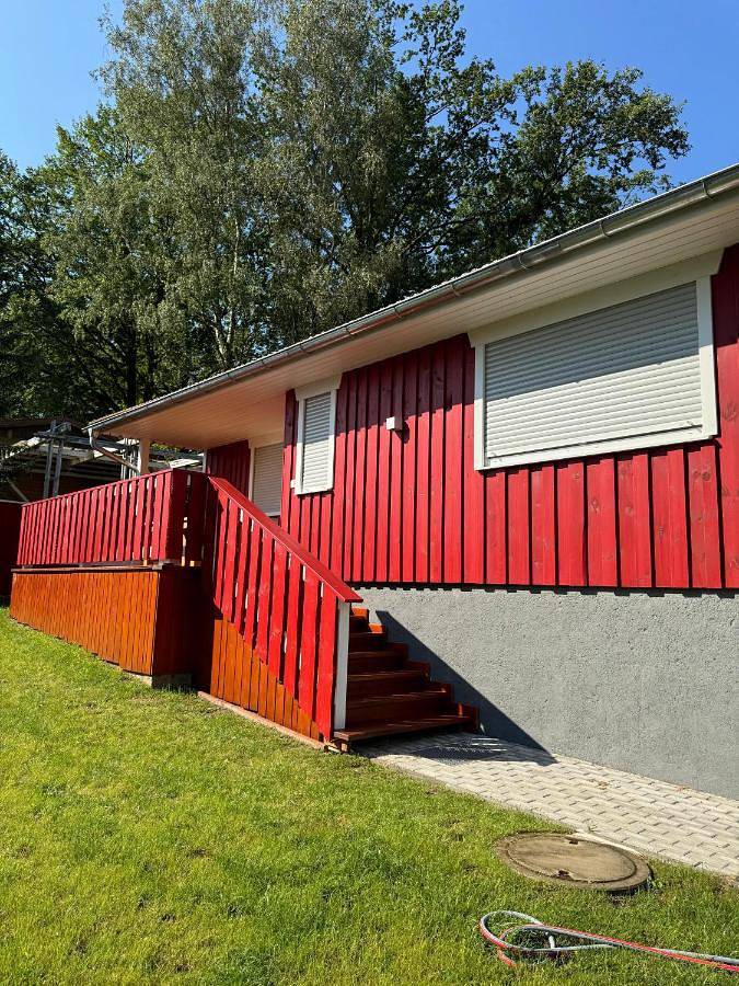 Bungalow für 3 Personen, mit Terrasse und Garten sowie Ausblick