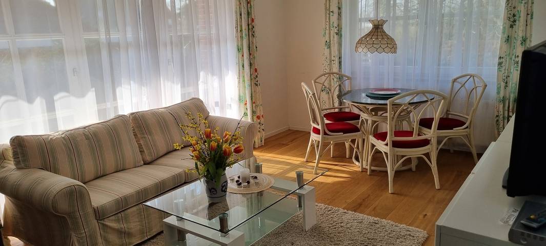 Ferienwohnung für 6 Personen, mit Terrasse und Garten in Kellenhusen