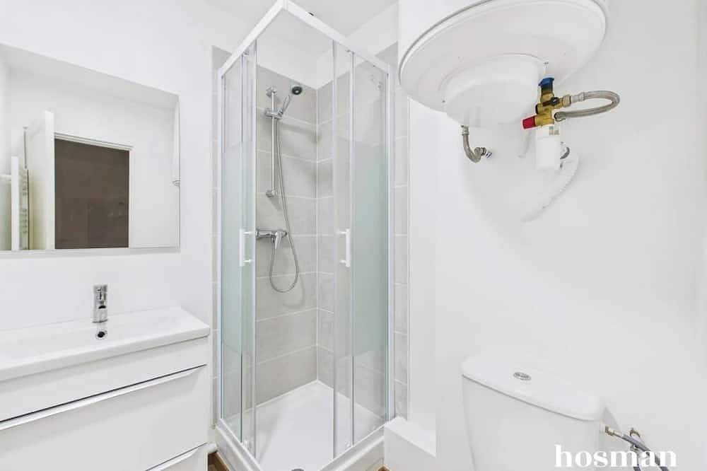 Ganze Wohnung, Cosy studio with private courtyard - Saint-Cloud in Domaine national de Saint-Cloud, Saint-Cloud