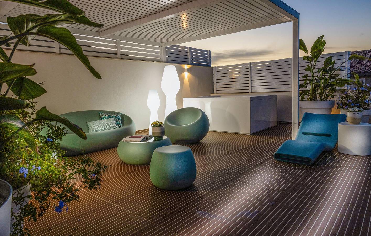 Appartement de vacances entier, Appartement moderne sur la plage avec WiFi et terrasse in Marina di Ragusa, Province de Ragusa