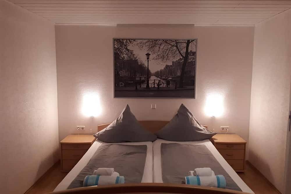 Apartment/apartment, shower, Wc, balcony - Gästehaus Reither in Schweigen-Rechtenbach, Südliche Weinstraße