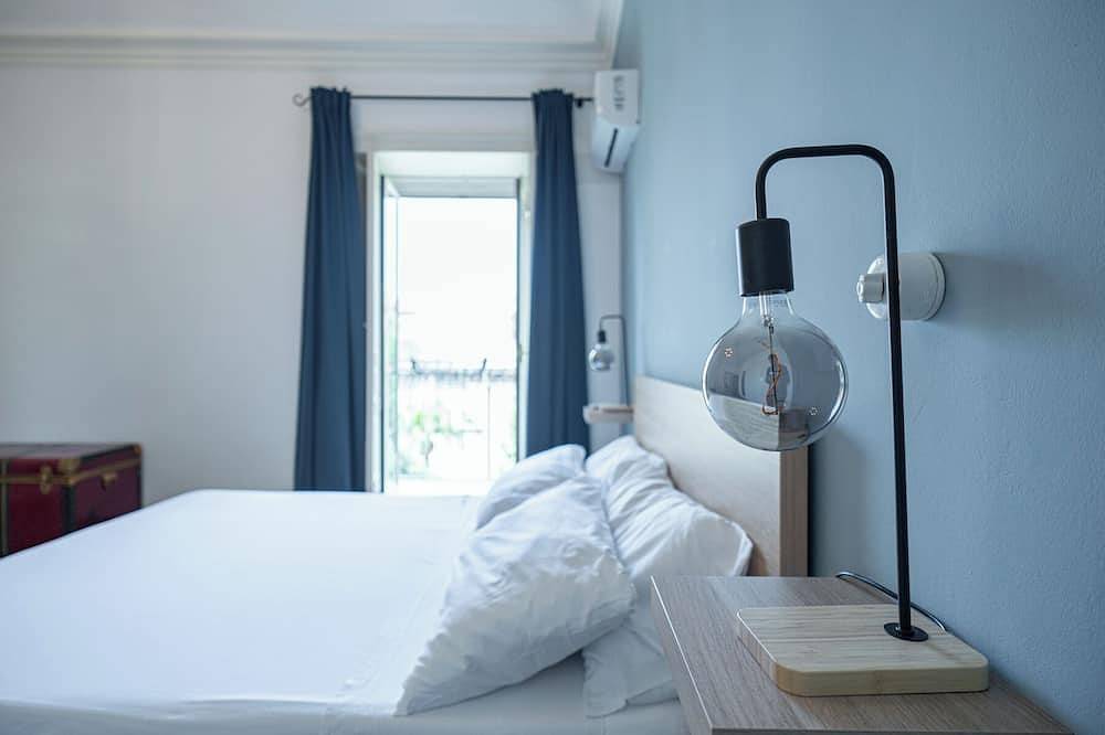 Entire apartment, Quiet and cozy in the center, one step away from everything and with a unique view in Catania, Catania Province