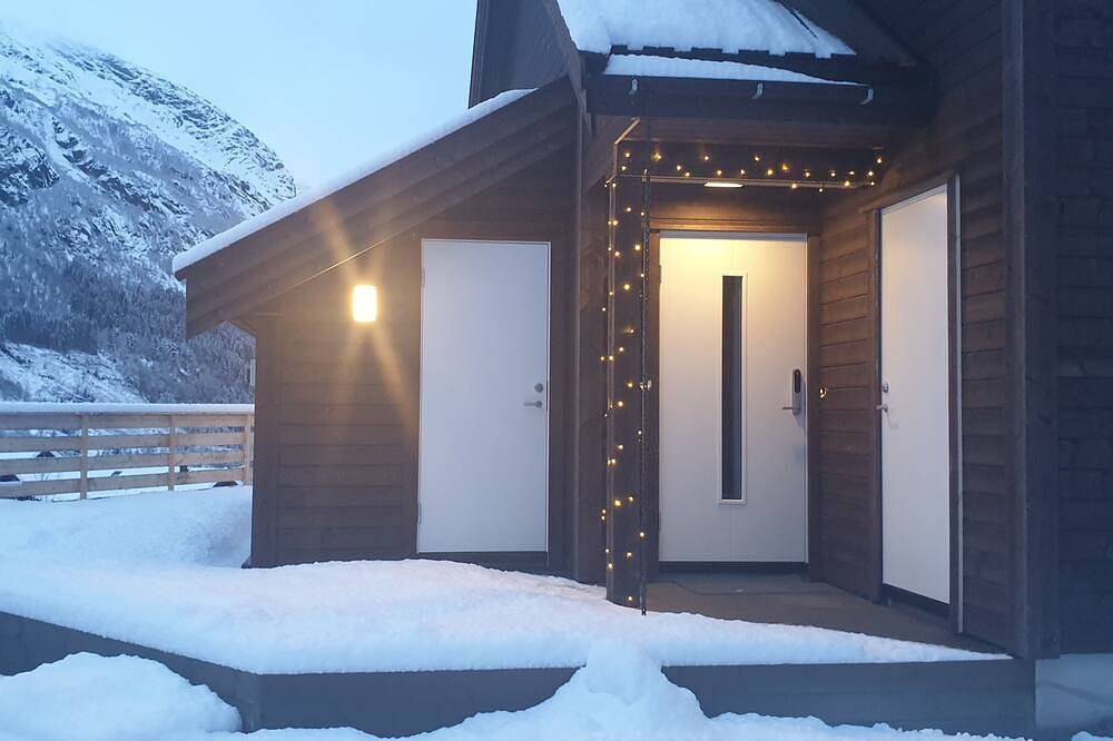 New and Exclusive Cottage, Voss, with a great view in Voss