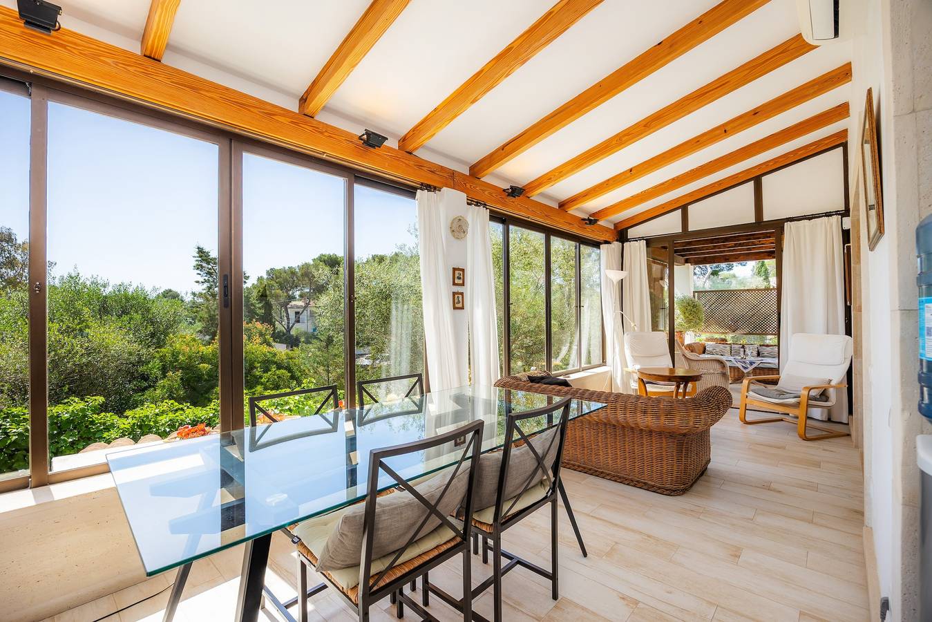 Maison de vacances 'Cel Pins' avec appartement indépendant, terrasse privée, Wi-Fi et climatisation in Portopetro, Santanyí