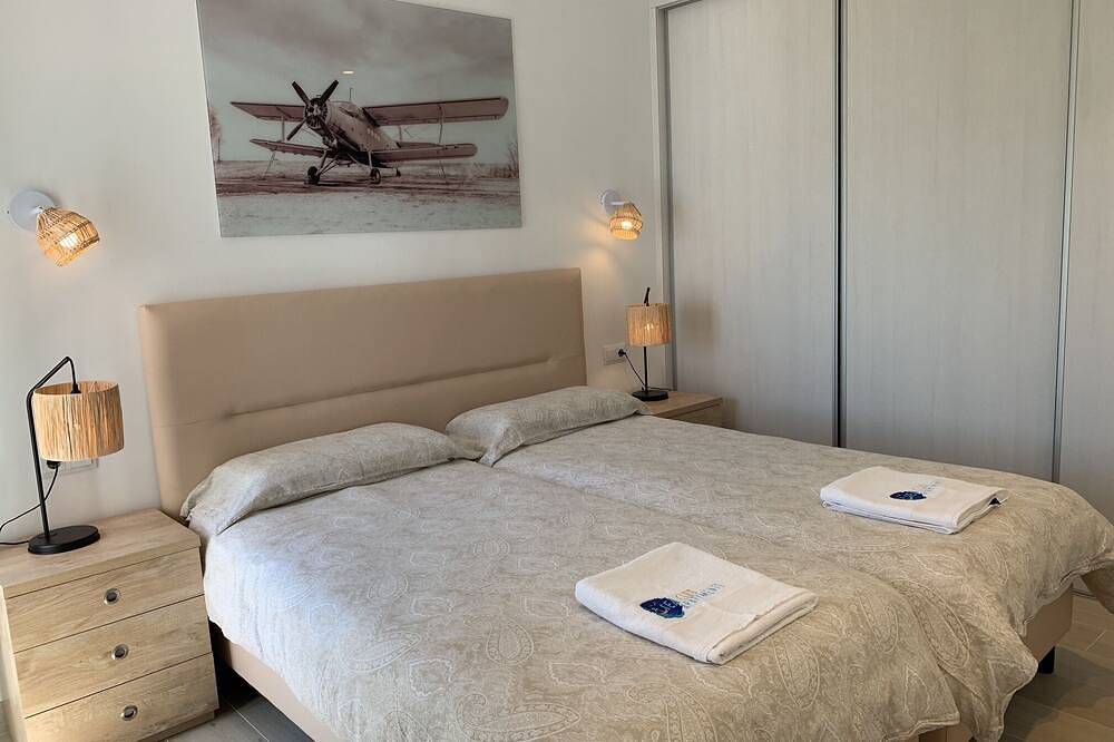 New Beach Front Apartment (Desinfected) Discounts in Cala Millor, Sant Llorenç des Cardassar