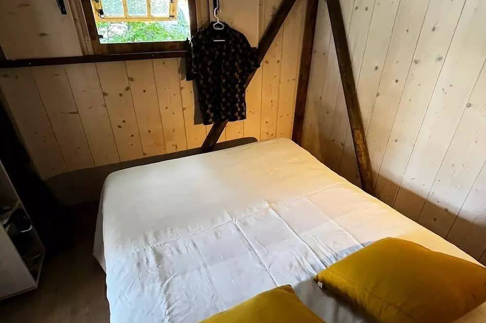Lodge Prestige Sarrans 39m² (2 chambres) - Plancha 5 personnes in Thérondels, L'Aubrac