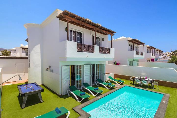 Villa for 6 people, with garden, child-friendly in Puerto del Carmen Old Town