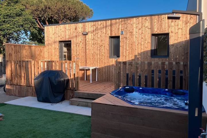 Maison de vacances pour 4 personnes, avec terrasse et jacuzzi à Olonne-sur-Mer