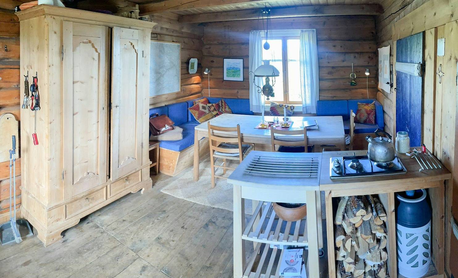 Traditionelle Berghütte im Hallingskarvet in Ål