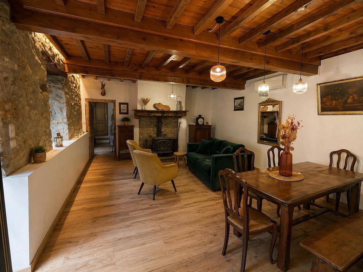 Spa privatif - Jardin - Salle de jeux - Maison Pyrénées in Arguenos, Pyrénées