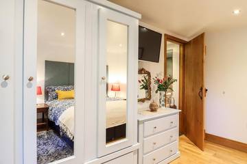 Cottage for 2 People in Dartford, Kent, Photo 2