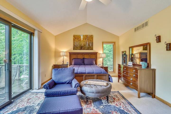 Vacation rental for 12 people, with balcony/terrace and hot tub in Canaan Valley