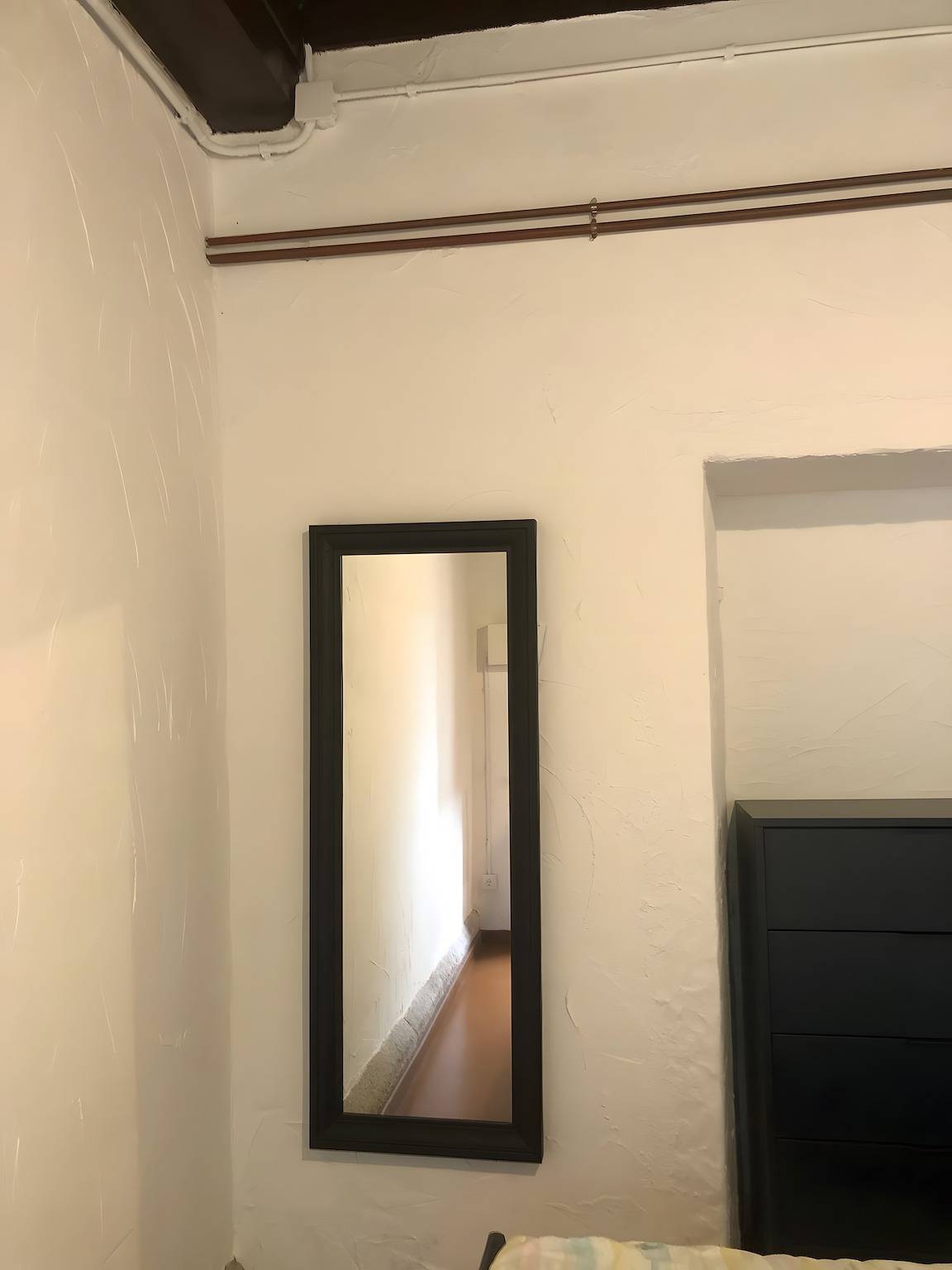 Apartamento entero, Habitación Adaptada con vistas a la montaña, terraza compartida y Wifi in Muxía, Costa da Morte
