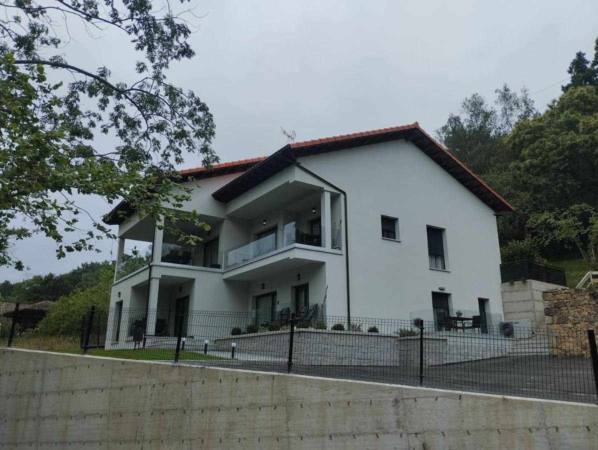Apartamento entero, Two-Bedroom Apartment in Cangas de Onís, Costa Verde