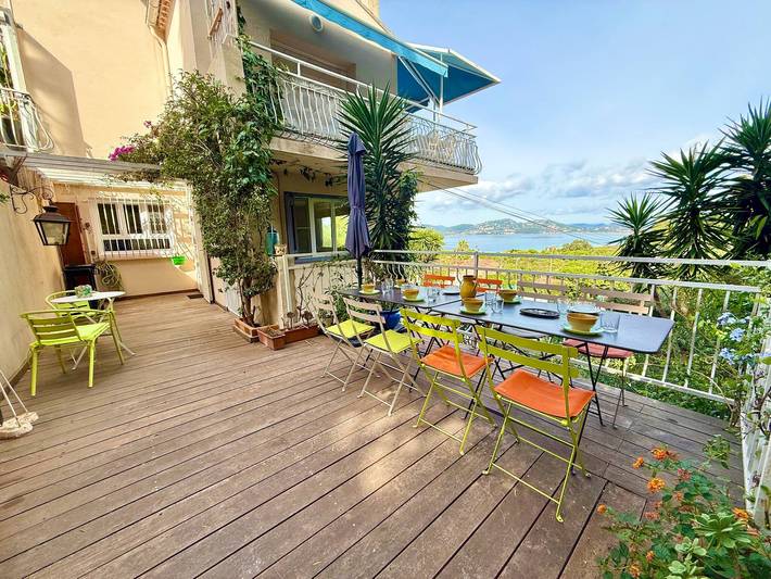 Gîte pour 6 personnes, avec jardin et balcon dans La Madrague