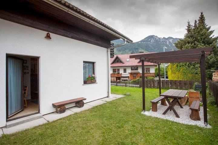 Location de vacances pour 6 personnes, avec vue et jardin dans Mojstrana - 3