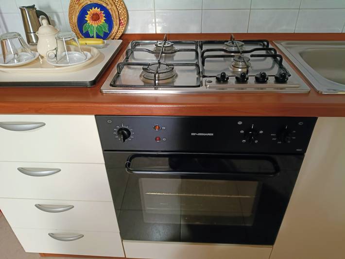 Holiday Home 'Pentagramma Apartment Villasimius' with Private Terrace and Wi-Fi in Crabonaxa/Villasimius, Villasimius