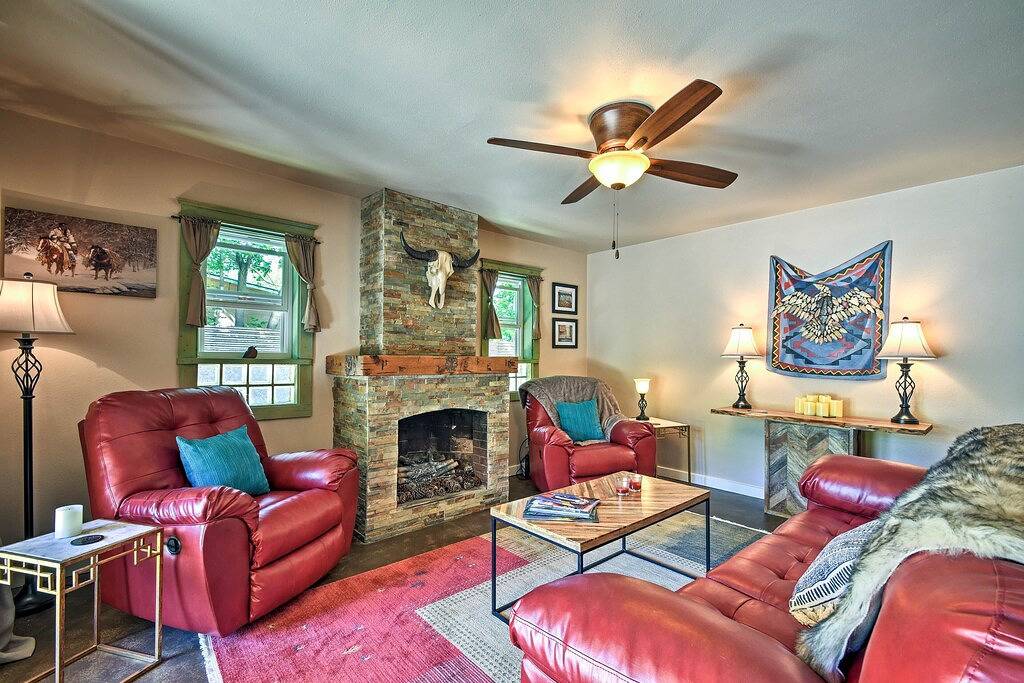 Cosy Home w / Media Room - 11 Minuten zu Fuß zum Taos Plaza in Taos, Taos County