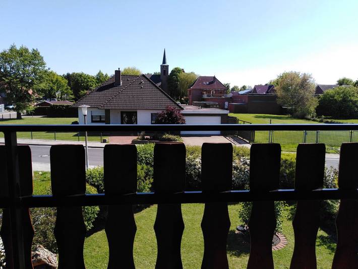 Ferienwohnung für 4 Personen, mit Balkon, kinderfreundlich in Ostrhauderfehn - 2