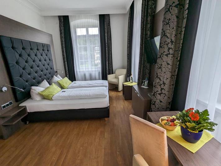Hotel für 2 Personen, mit Terrasse und Garten sowie Ausblick in Bad Brückenau
