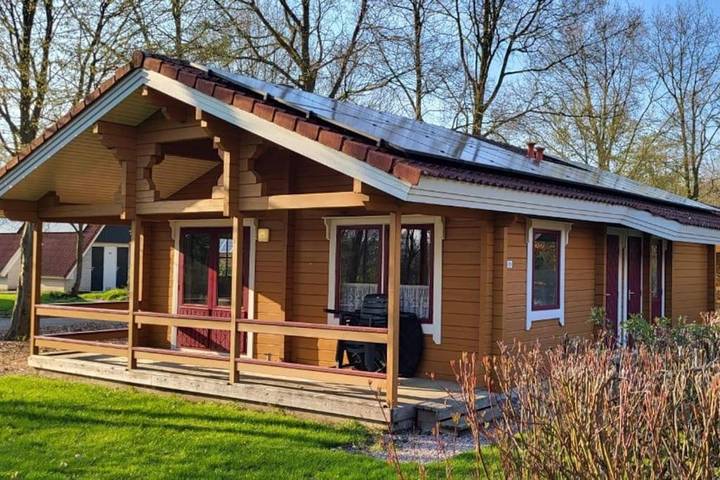 Vakantiewoning voor 4 personen, with tuin and sauna as well as zwembad in Hardenberg