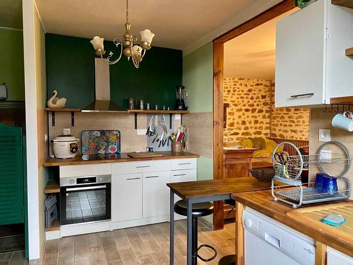 Location de vacances pour 4 personnes, avec vue ainsi que jardin et terrasse à Bourganeuf - 3