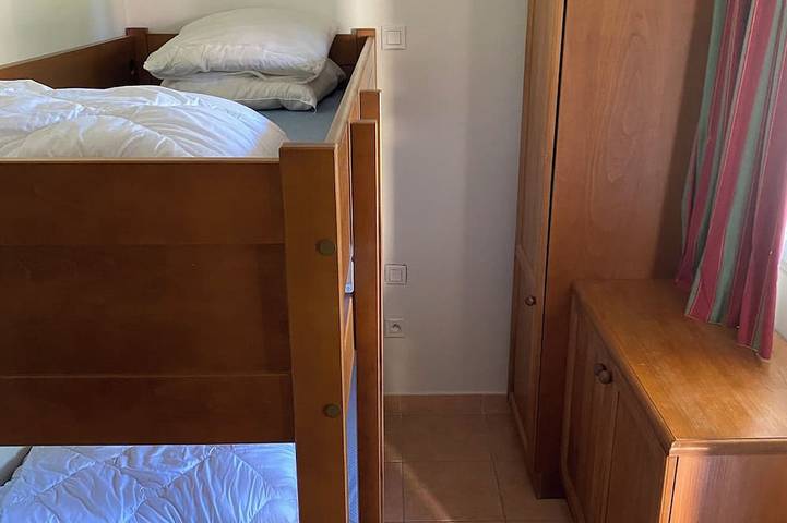 Apartamento entero, Studette 5 people in Monflanquin - Heated swimming pool, parking & free wifi in Monflanquin, Región de Villeneuve-sur-Lot
