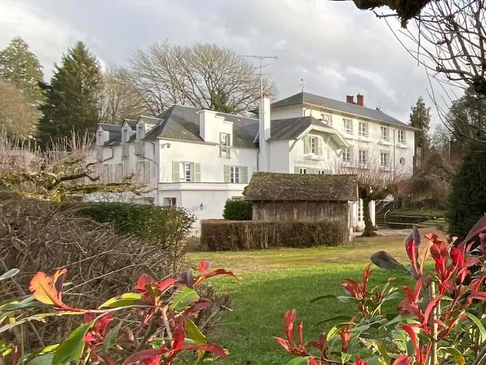 Ferienhaus für 15 Personen, mit Terrasse und Garten - 1