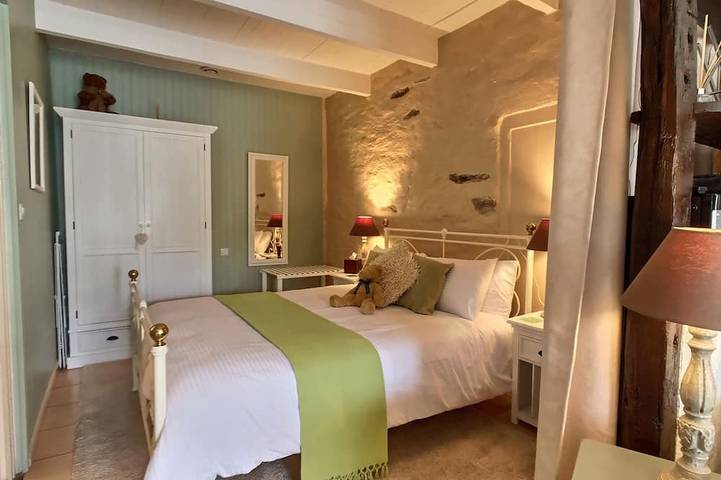 Gîte pour 2 personnes, avec jardin à Sizun - 2