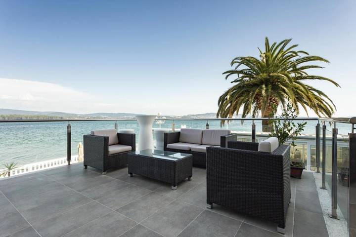 Apartamento para 2 personas, con sauna y jacuzzi además de piscina y jardín en Isla de La Toja