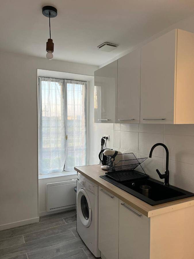 Appartement entier, Maison Amarelle:Cocon Karina in Migennes, Région d'Auxerre