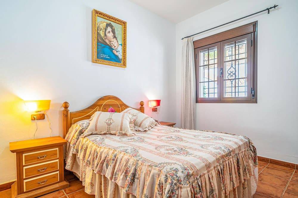 Lovely home in Jubrique with Wifi in Jubrique, Málaga Province