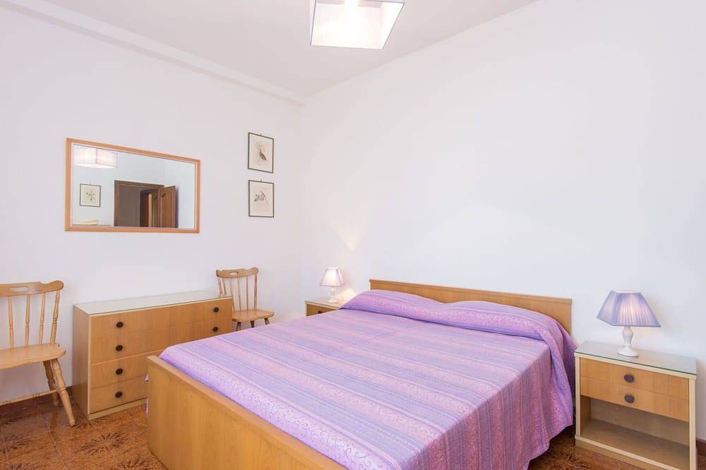 Ganze Wohnung, Gemütliche Wohnung für 4 Gäste mit  W-Lan, Tv und Terrasse in Torvaianica, Rom Provinz