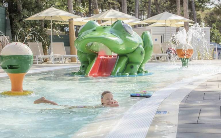 Chalet für 2 Personen, mit Pool und Ausblick sowie Terrasse in Kroatien - 3