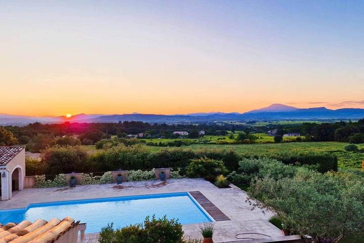 Location de vacances pour 10 personnes, avec piscine à Lagarde-Paréol - 3