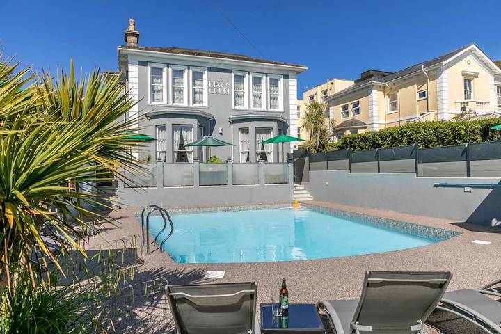 Hôtel pour 2 personnes, avec piscine et jardin