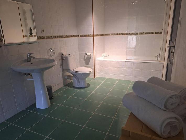 Hôtel pour 2 personnes, avec jardin et piscine à Sainte-Radegonde - 4